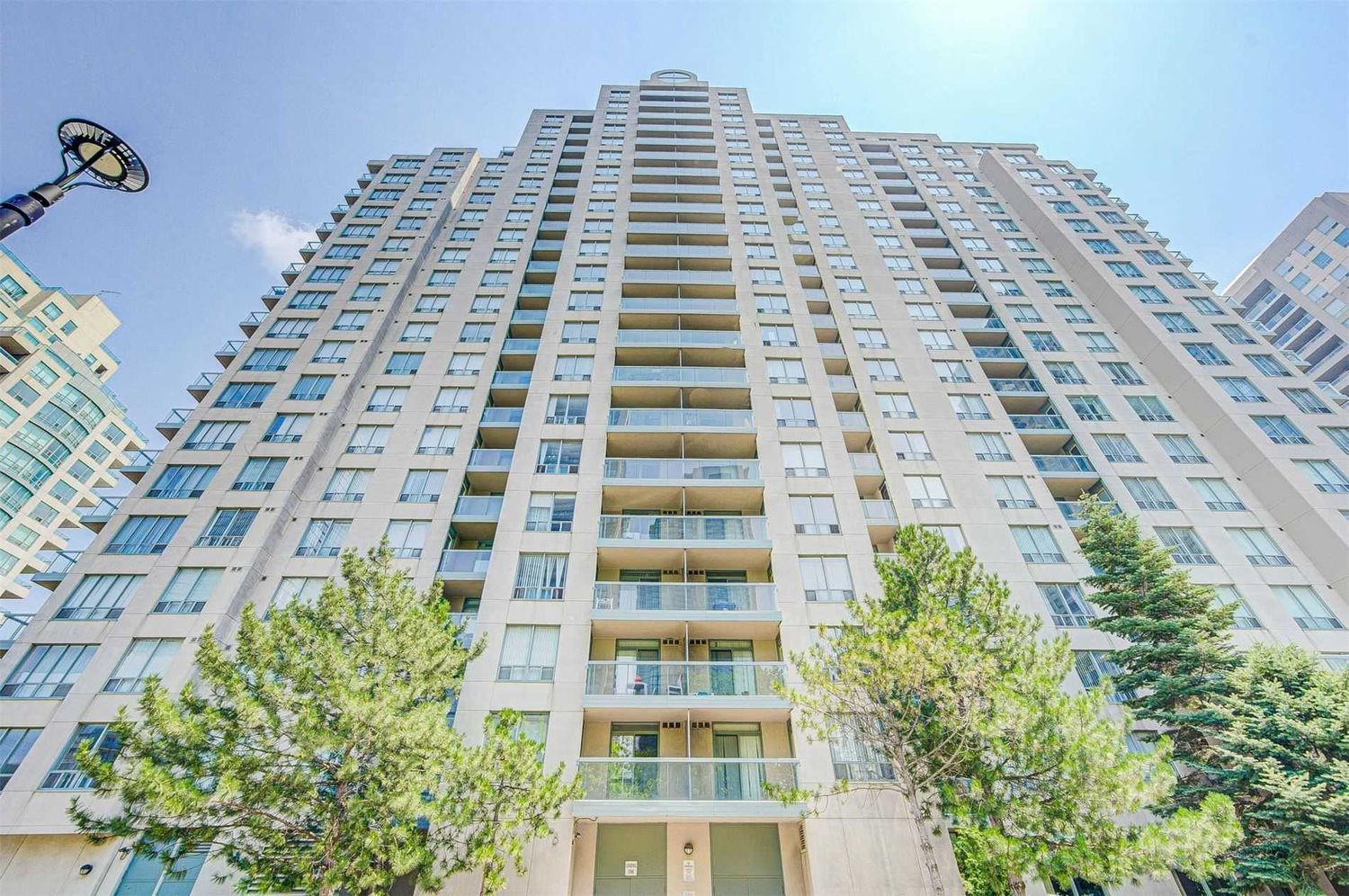28 Empress Avenue. The Majestic Condos is located in  North York, Toronto - image #2 of 2