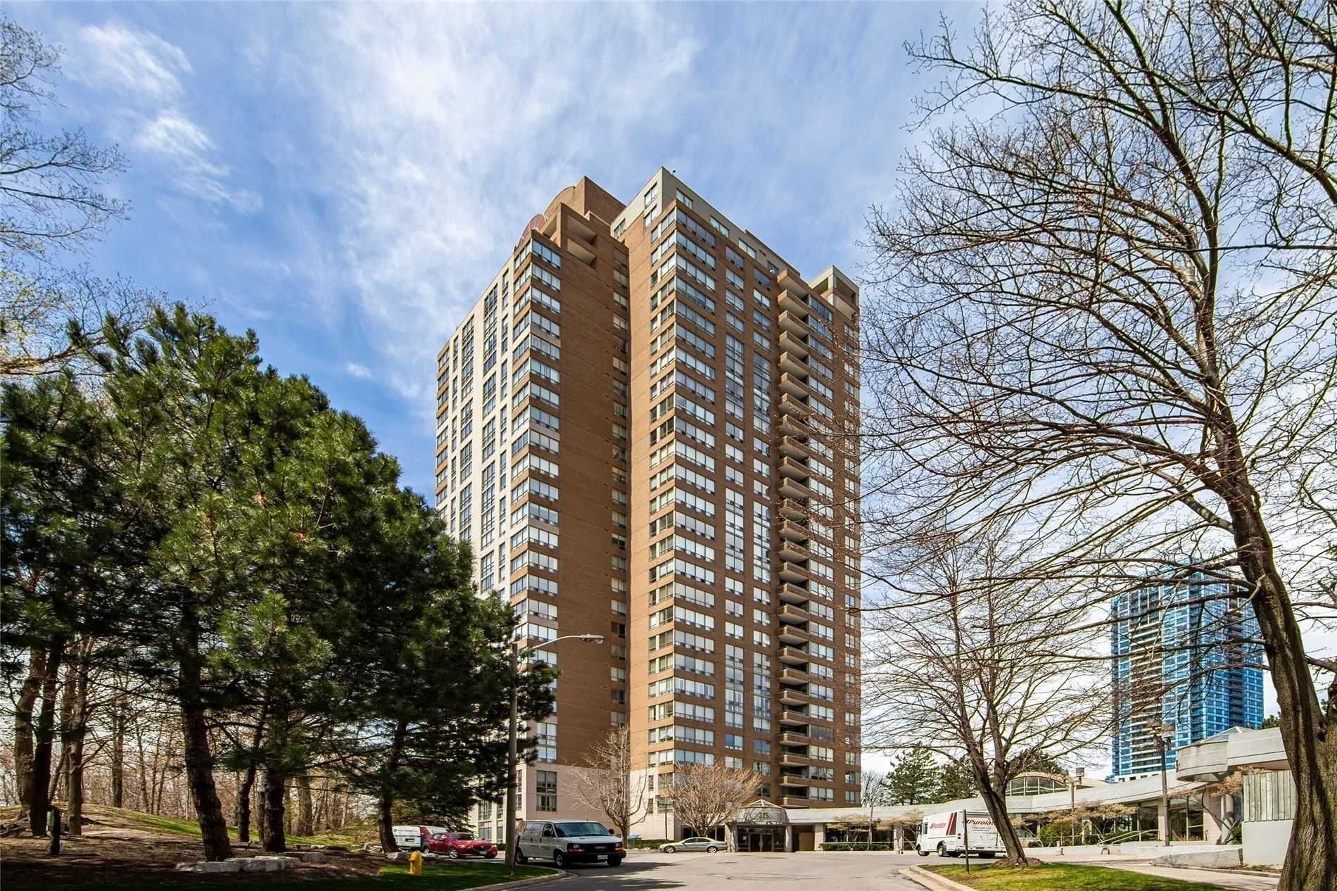 215 Wynford Dr. This condo at The Palisades Condos is located in  North York, Toronto - image #2 of 3 by Strata.ca