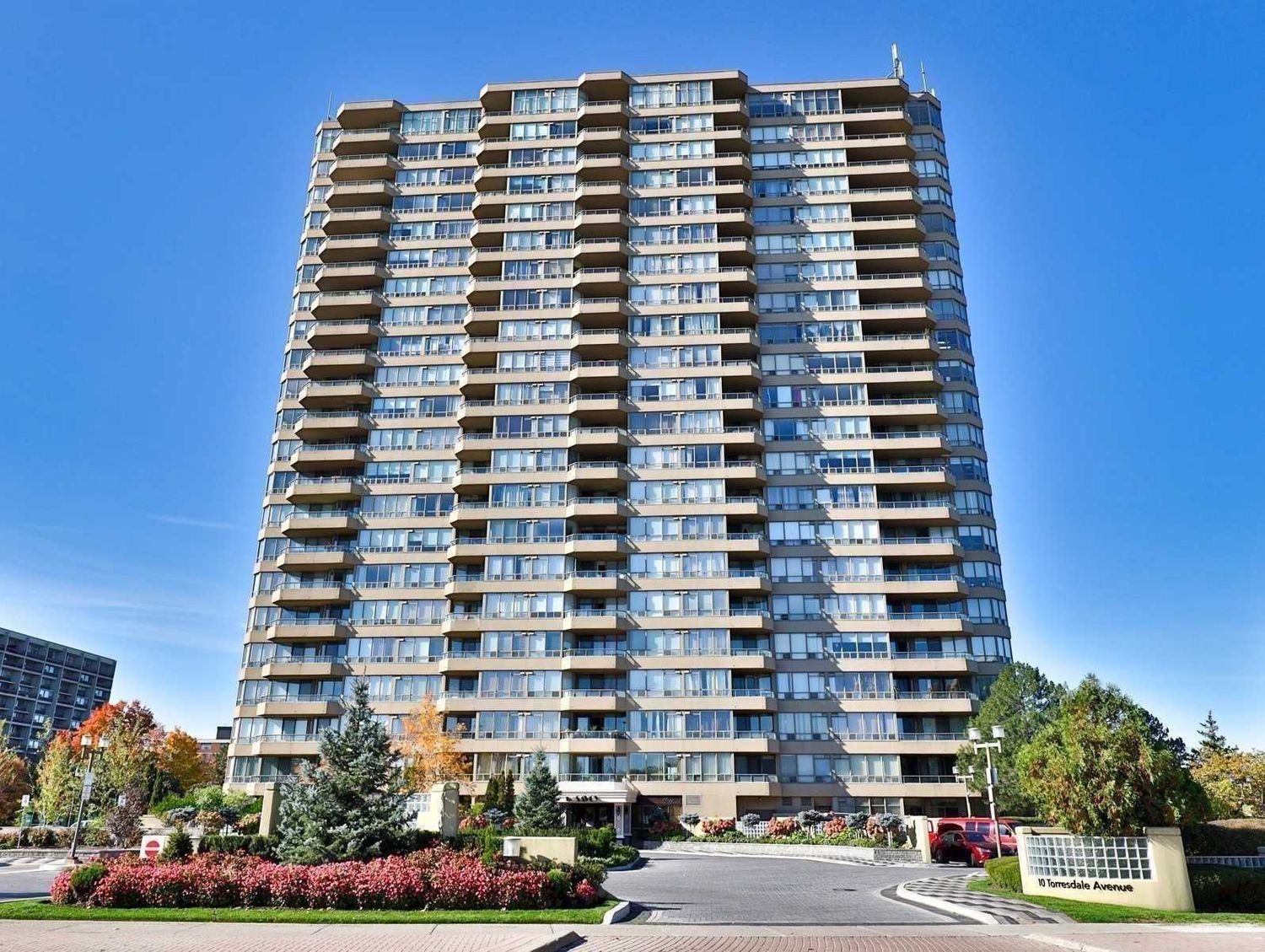10 Torresdale Avenue. The Savoy Condos is located in  North York, Toronto - image #1 of 2