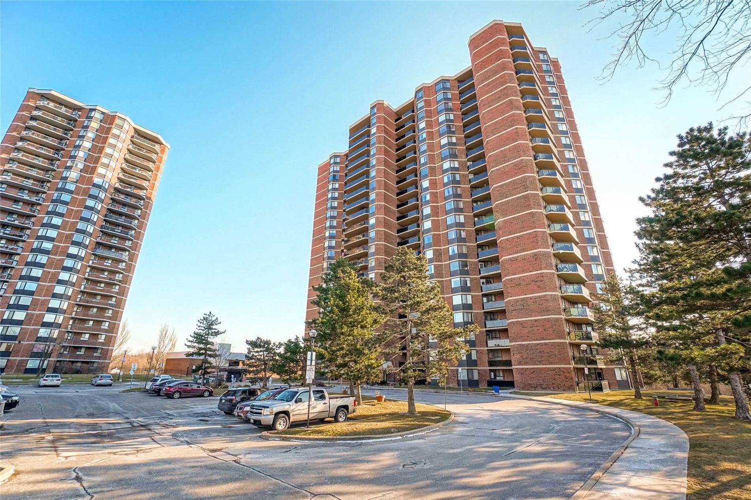 234 Albion Road. Twin Towers Condos is located in  Etobicoke, Toronto - image #3 of 3