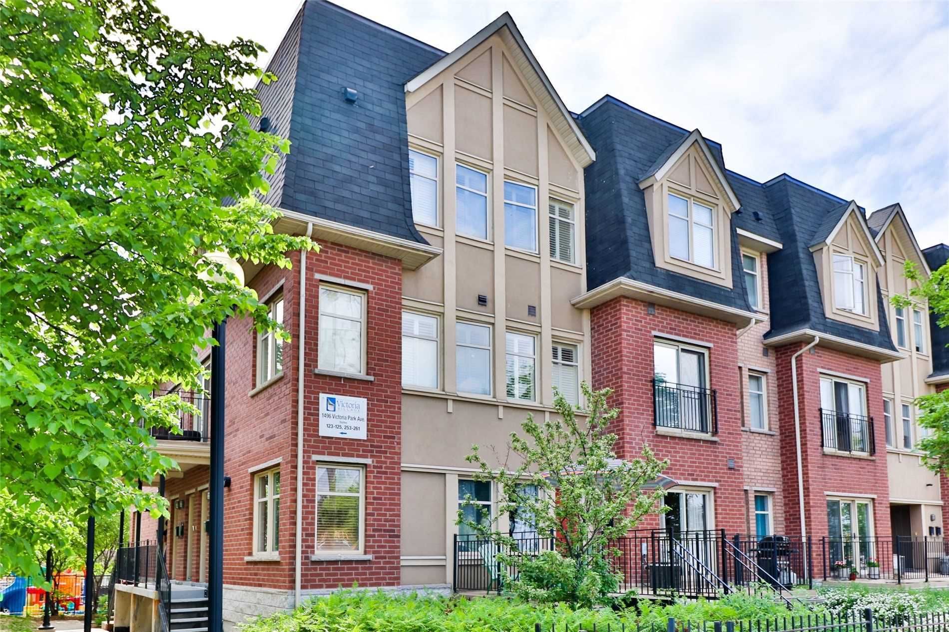 1496 Victoria Park Ave. This condo townhouse at Victoria Village Townhomes is located in  North York, Toronto - image #1 of 2 by Strata.ca