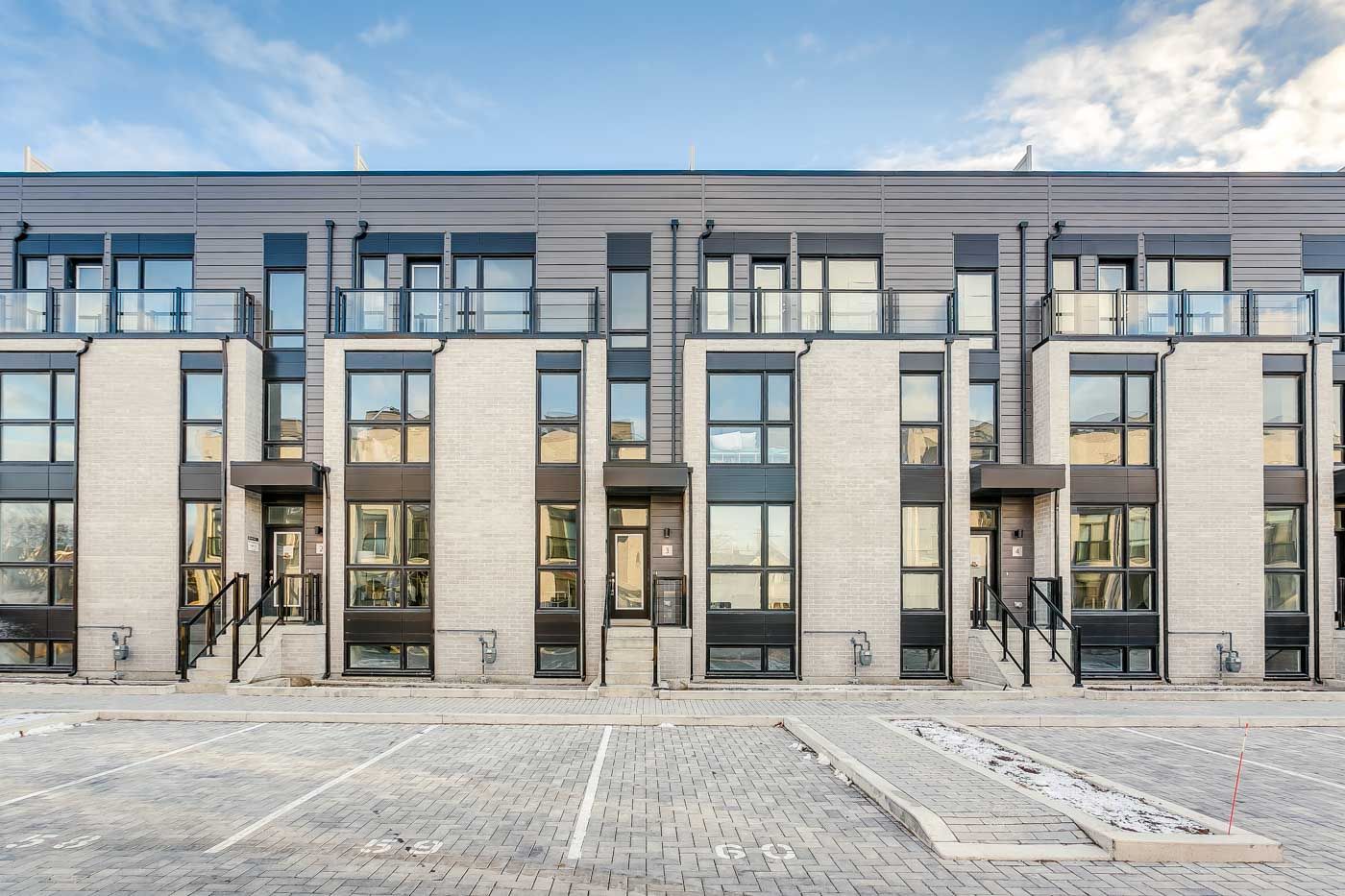 51 Florence St, unit 6 for sale in Little Portugal - image #1