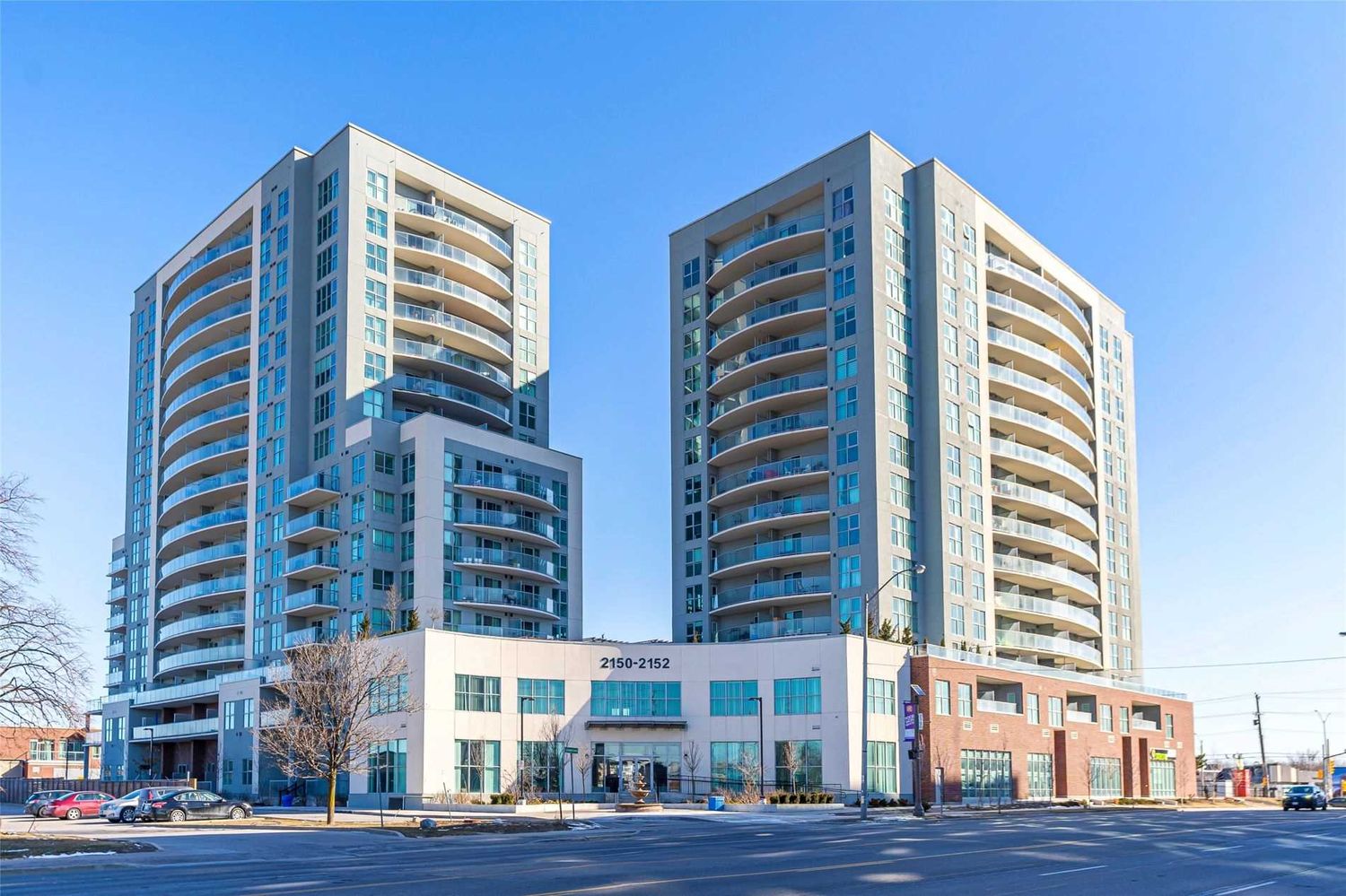 2150-2152 Lawrence Avenue E. 2150 Condos Phase 3 is located in  Scarborough, Toronto - image #1 of 2