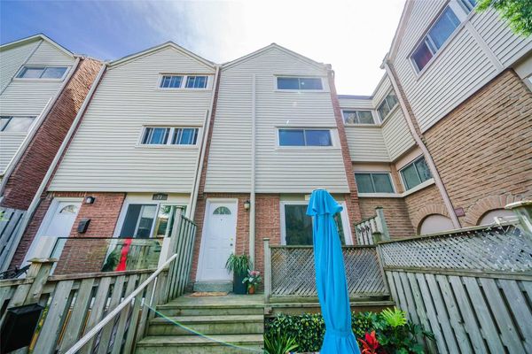 1666 Queen St East Townhomes