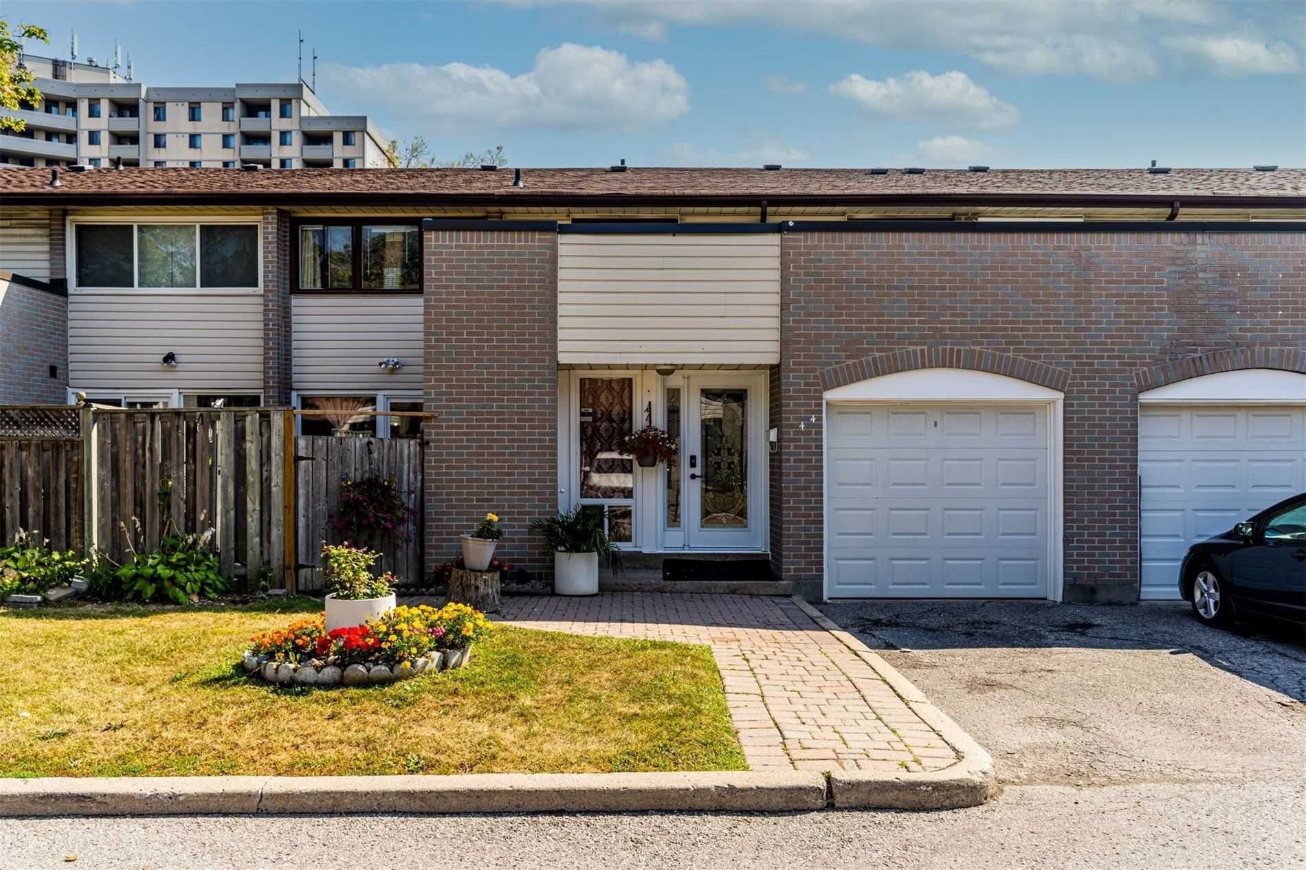 21 Livonia Pl 11 & 21 Livonia Place Townhouses 1 Condo for Sale & 0