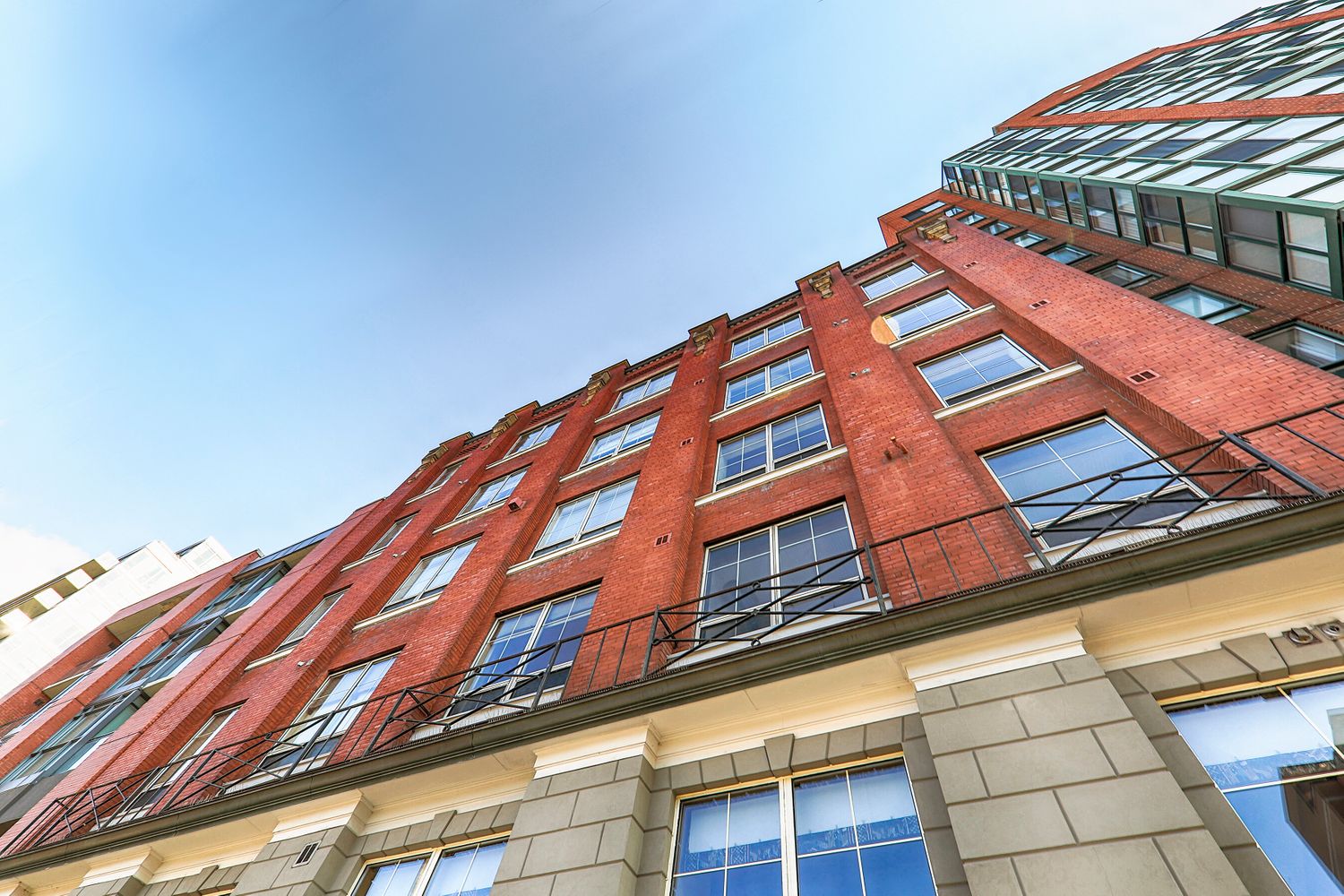 781 King Street W. Gotham Lofts is located in  Downtown, Toronto - image #2 of 4