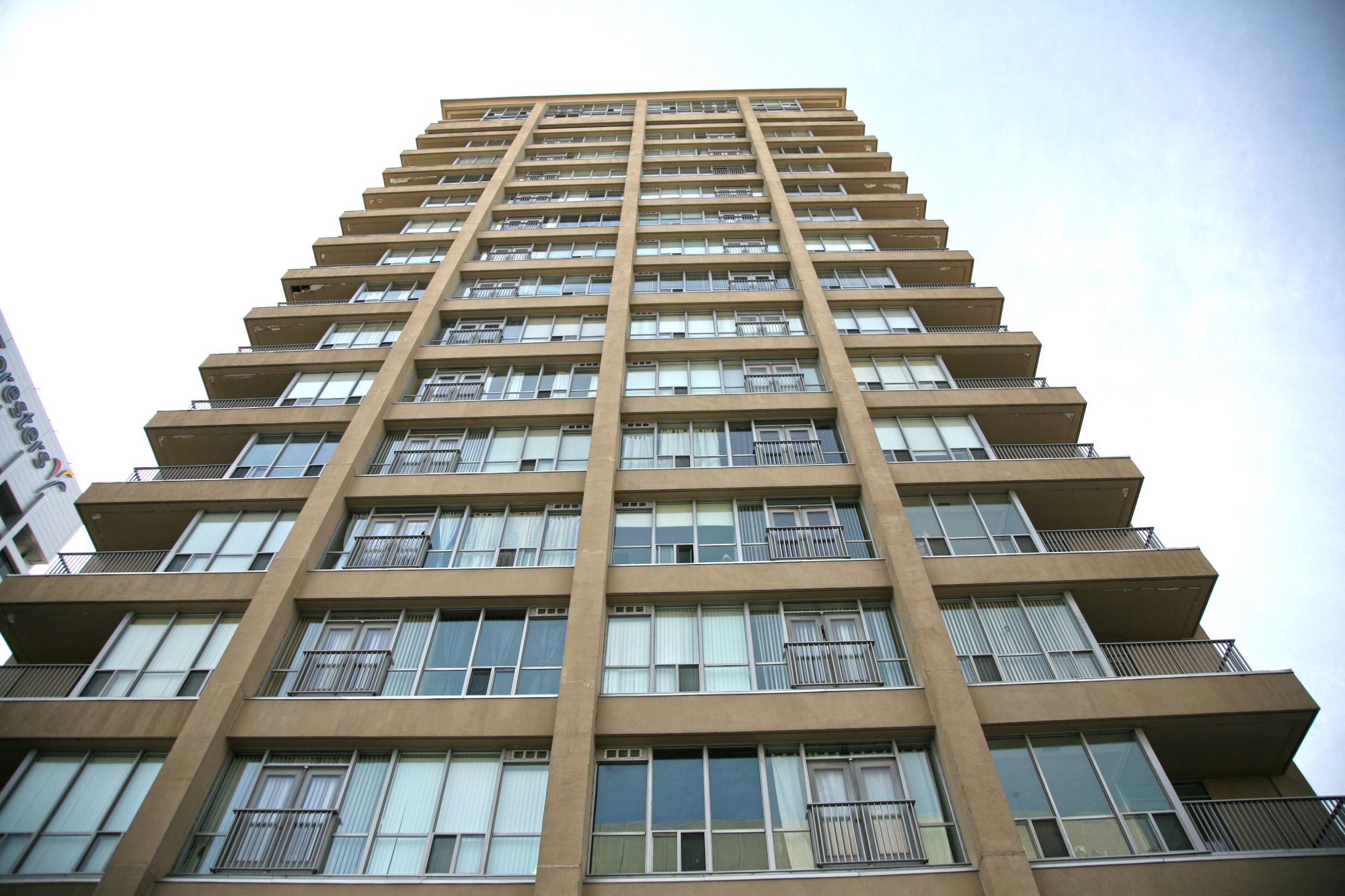 797 Don Mills Rd Tribeca 2 Condos for Sale & 2 Units for Rent