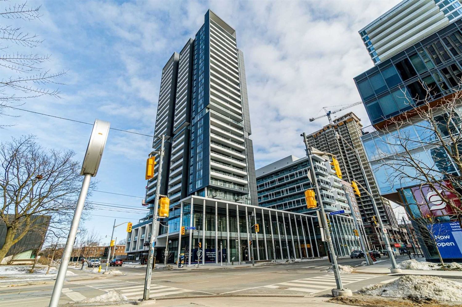 225 Sumach Street. DuEast Condos is located in  Downtown, Toronto - image #1 of 3