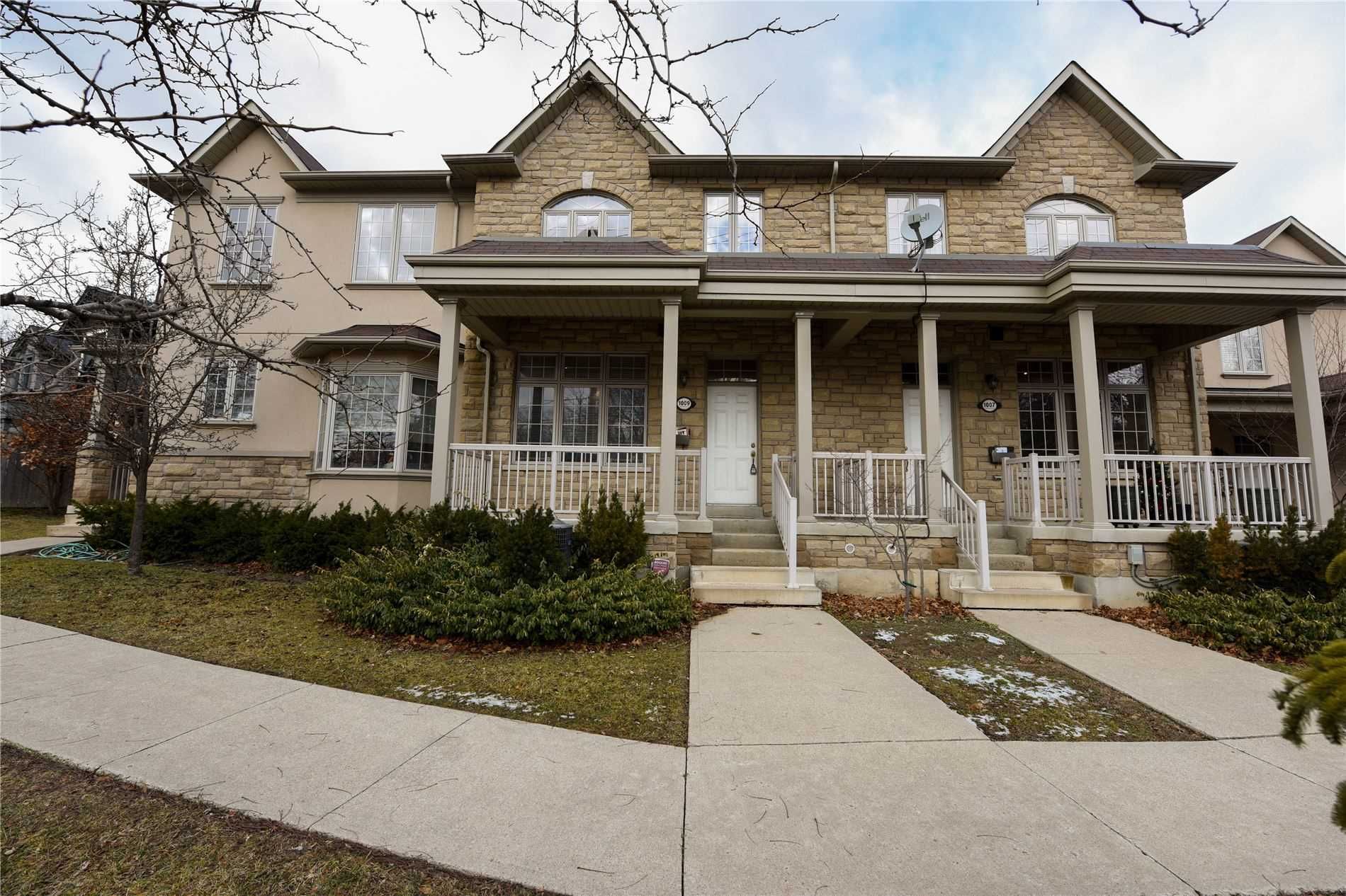 1005 Lorne Park Rd 10011011 Lorne Park Road Townhomes 3 Beds 3