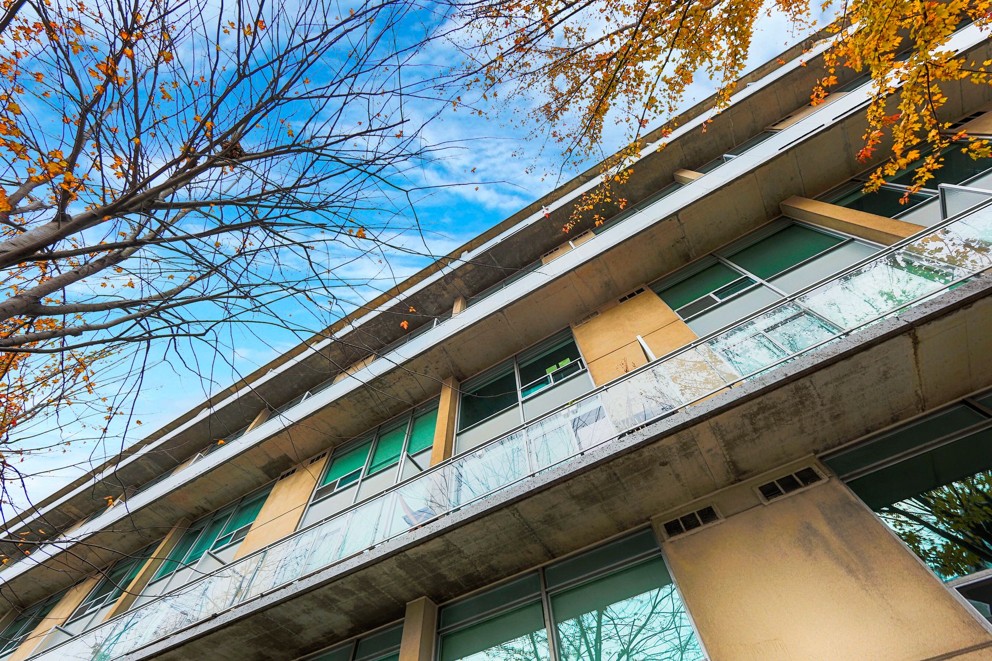 954 King St W King West Village Lofts Get listing alerts for sale