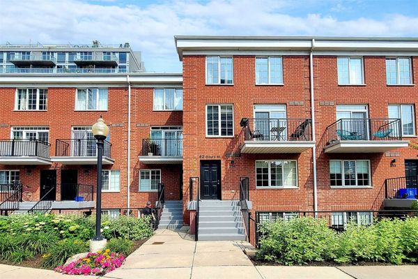 Electra Lofts & Townhouses