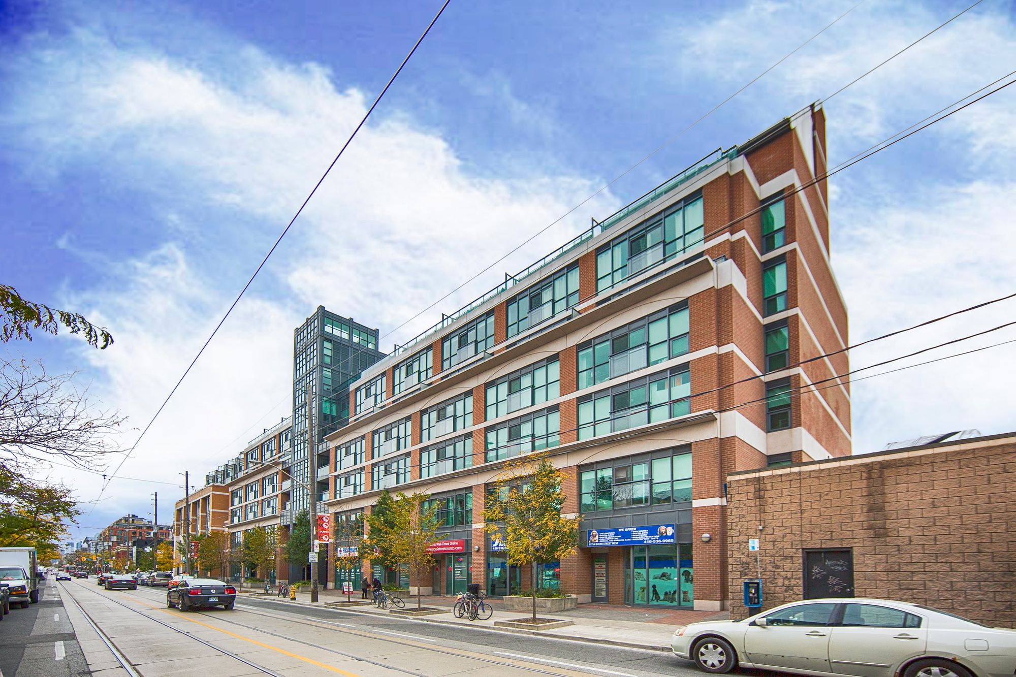 1169 Queen St W Bohemian Embassy Condos 5 Condos for Sale & 1 Unit