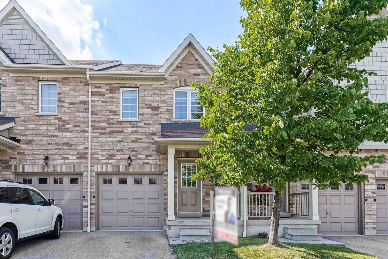 5255 Palmetto Place. 5255 Palmetto Pl Townhomes is located in  Mississauga, Toronto - image #2 of 2