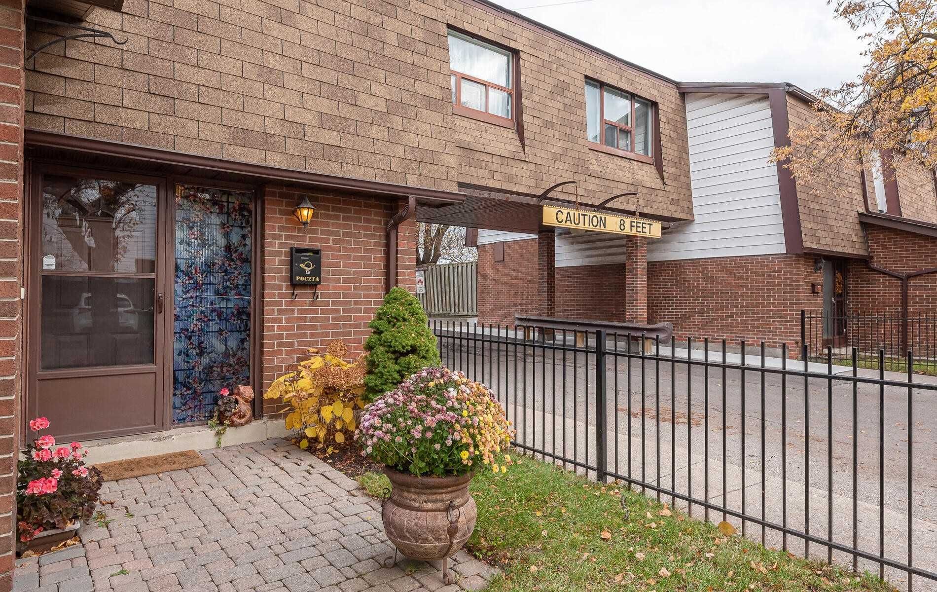 600 Silver Creek Blvd 600 Silver Creek Townhomes 3 Beds 3 Baths