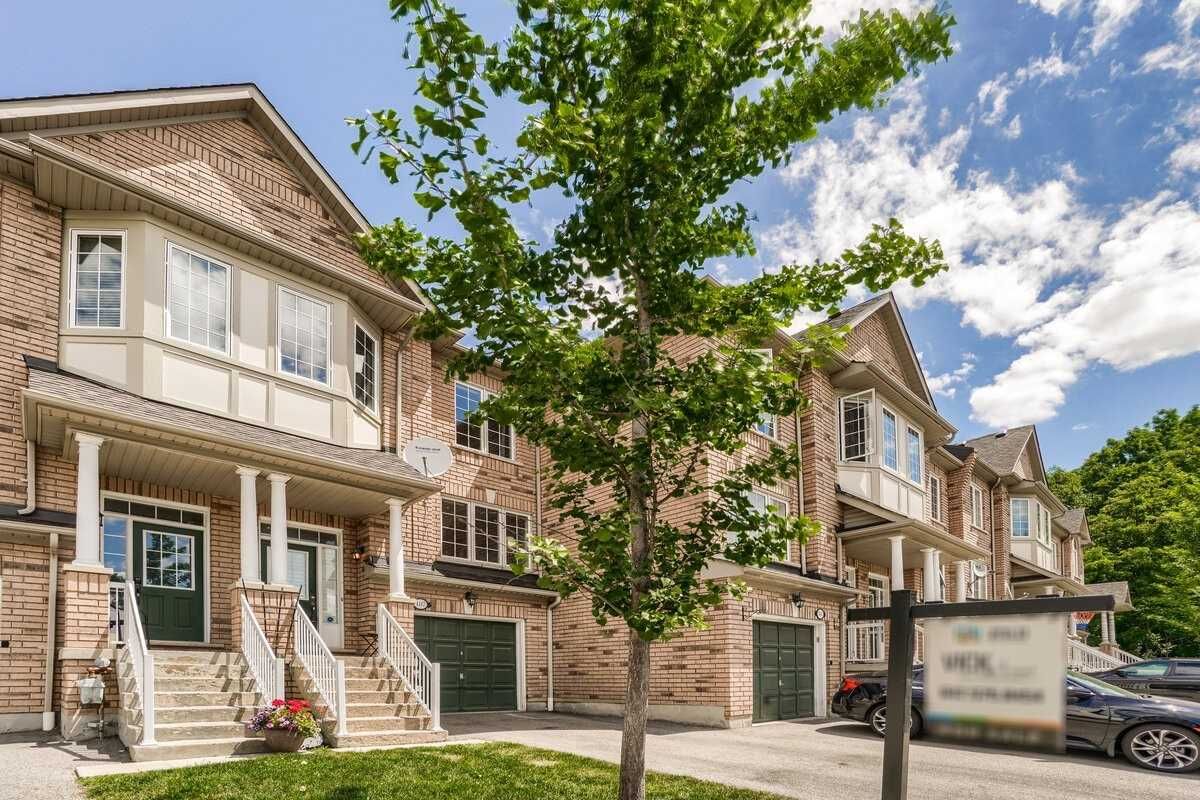 7360 Zinnia Place. 7360 Zinnia Pl Townhomes is located in  Mississauga, Toronto - image #1 of 2