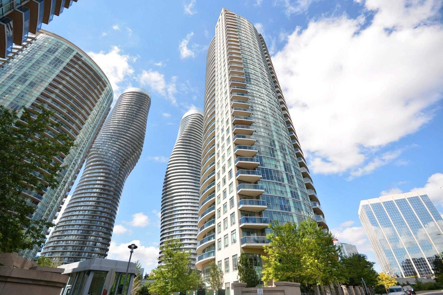 80 Absolute Avenue. Absolute Vision Condos is located in  Mississauga, Toronto - image #1 of 2