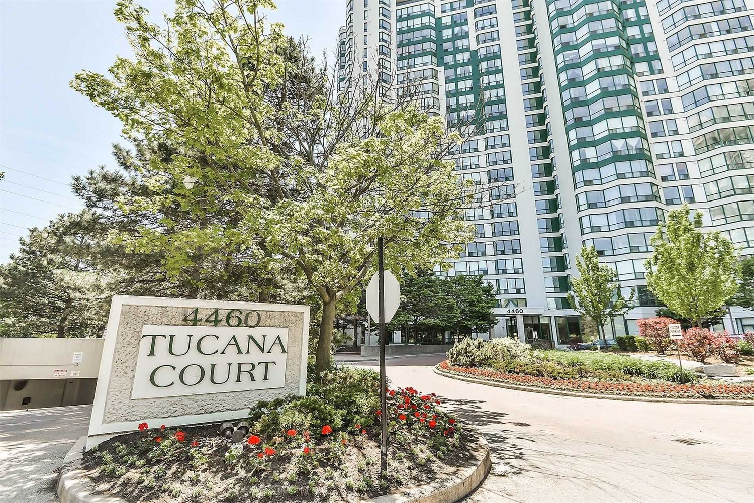 4460 Tucana Court. Kingsbridge Grand II Condos is located in  Mississauga, Toronto - image #2 of 3