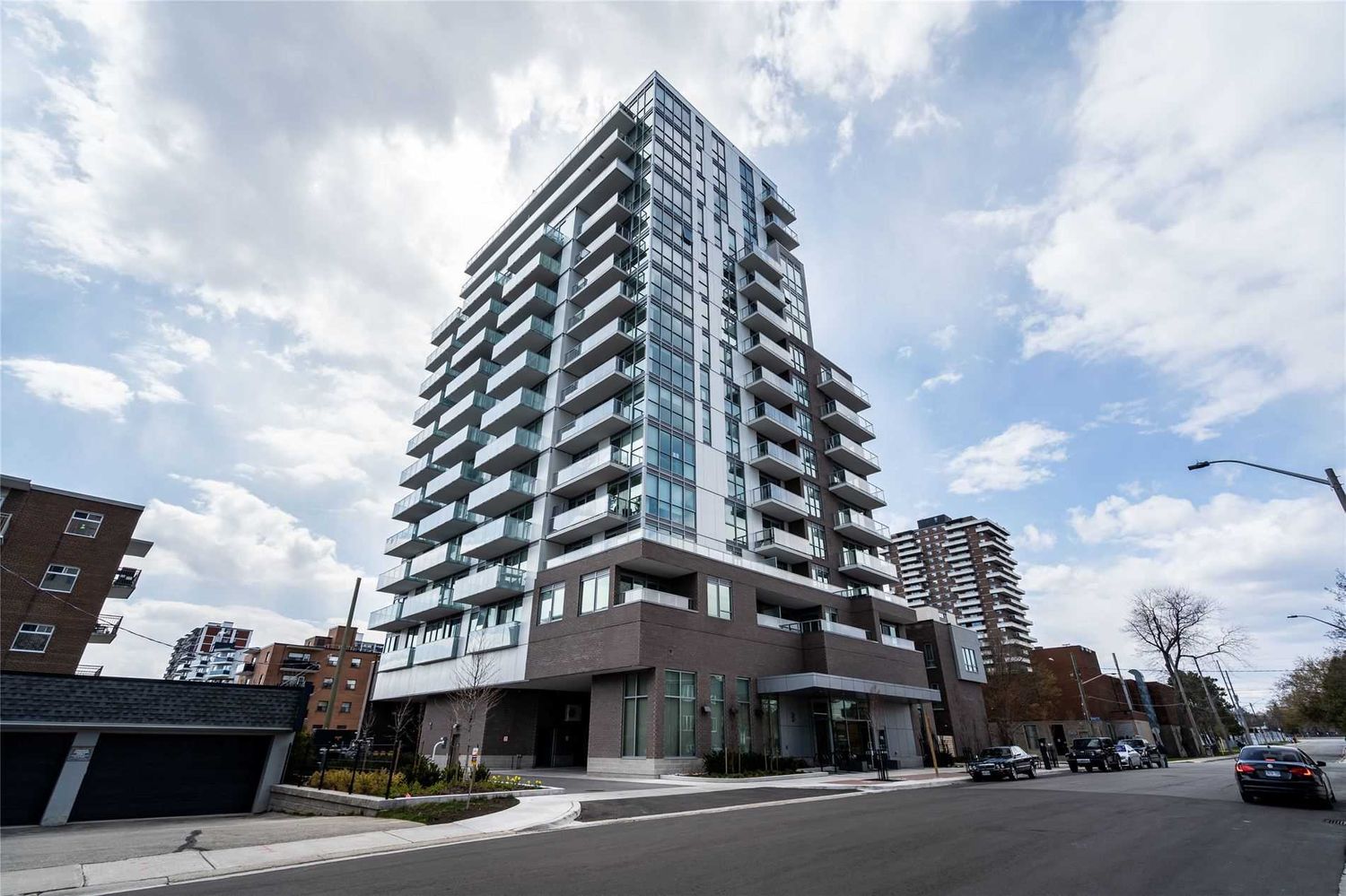 8 Ann Street. NOLA Condos is located in  Mississauga, Toronto - image #1 of 2