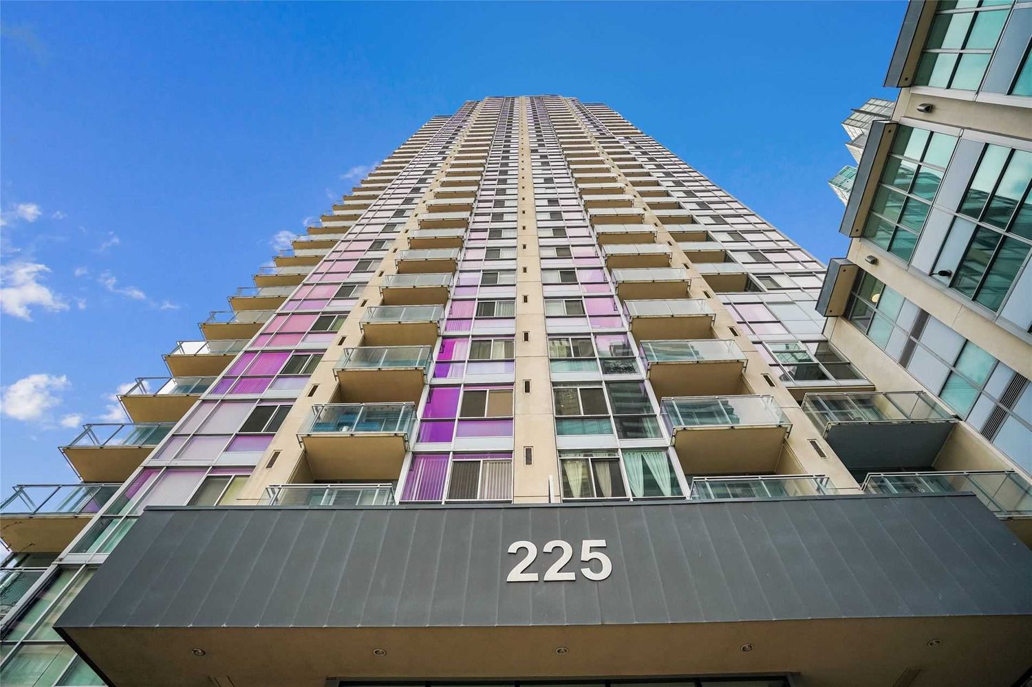 225 Webb Drive. Solstice Condos is located in  Mississauga, Toronto - image #2 of 2