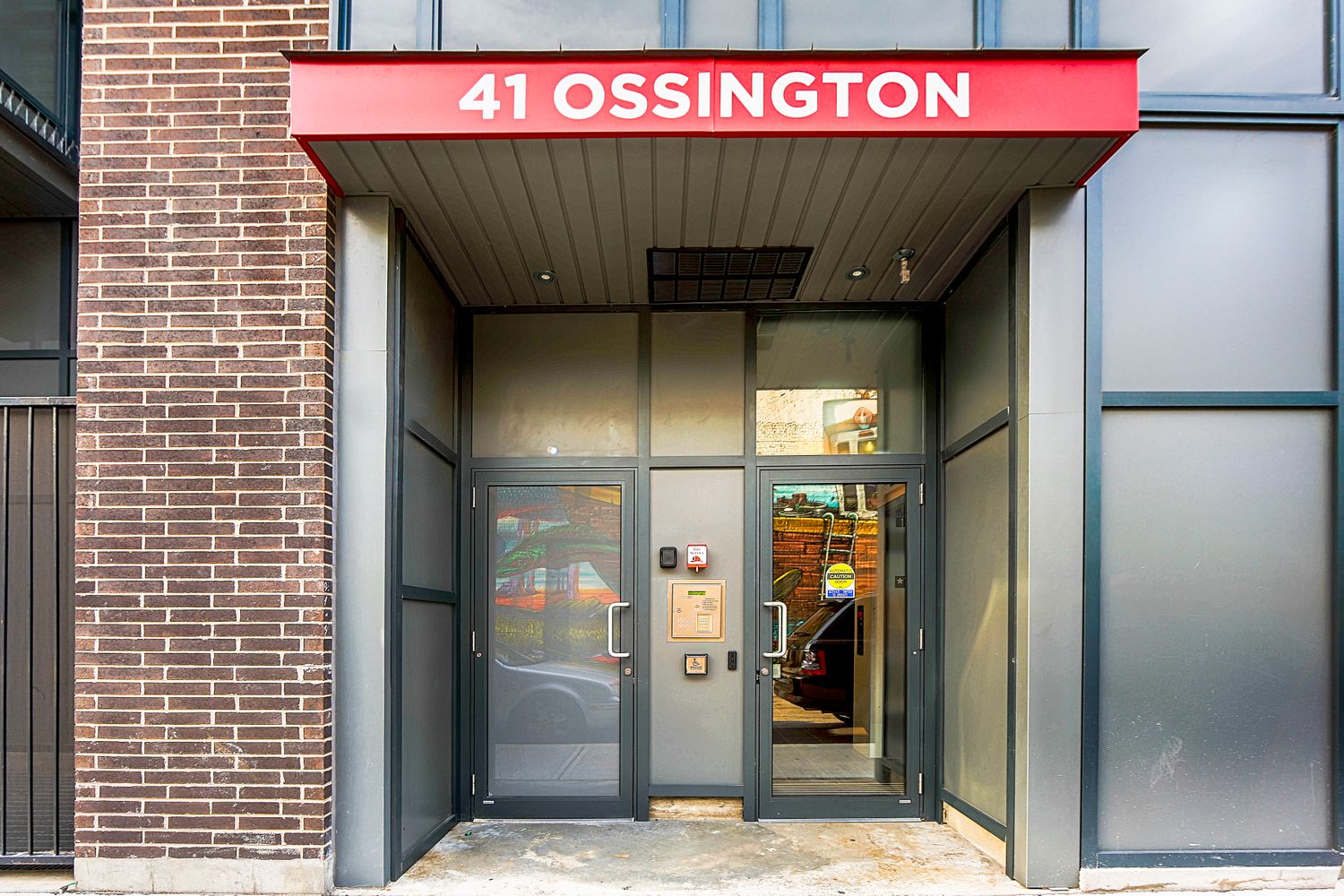 41 Ossington Avenue. Motif Lofts and Towns is located in  West End, Toronto - image #5 of 5