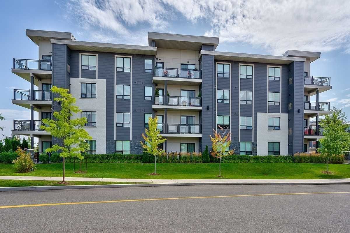 3170 Erin Mills Pkwy Windows On The Green Condos 2 Condos for Sale