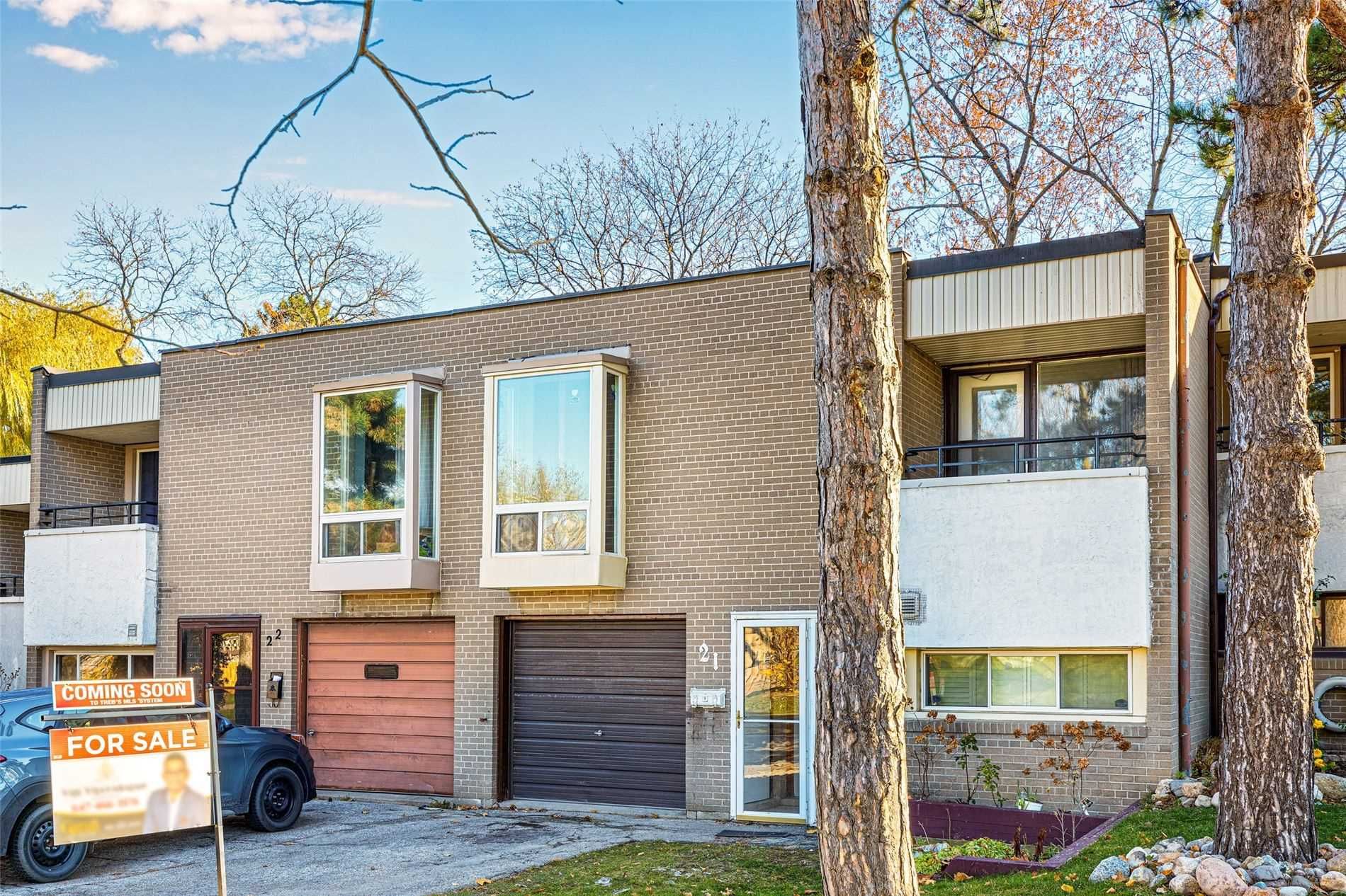 61 Driftwood Ave London Green Condos 3 Beds 2 Baths Unit 3 strata.ca