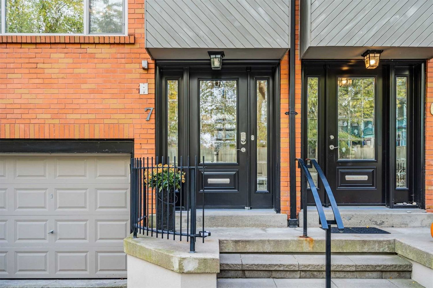 155 Woodbine Avenue. Woodbine Mews Townhomes is located in  East End, Toronto - image #3 of 3