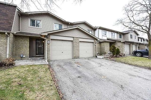 Greenwich Circle Townhomes