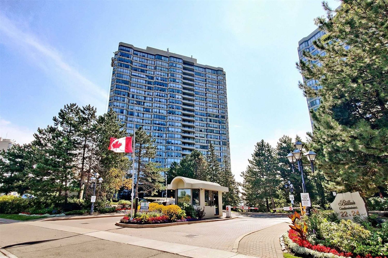 22 Hanover Road. Bellair on the Park Condos is located in  Brampton, Toronto - image #1 of 2