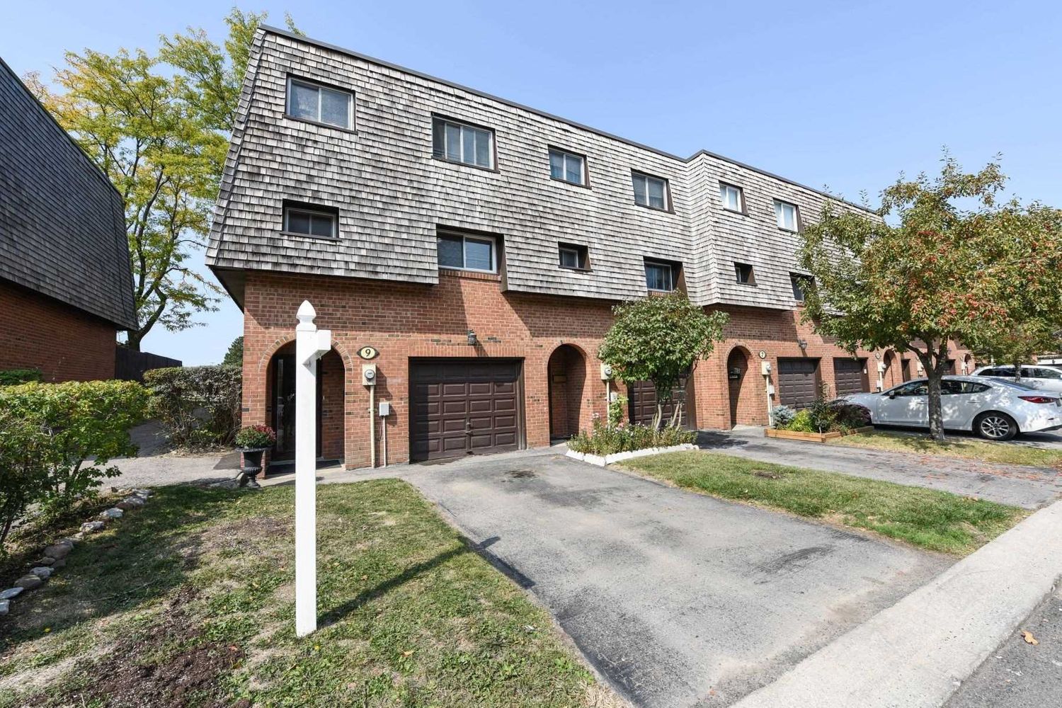 1-75 Briar Path. Briar Path Townhomes is located in  Brampton, Toronto - image #3 of 3