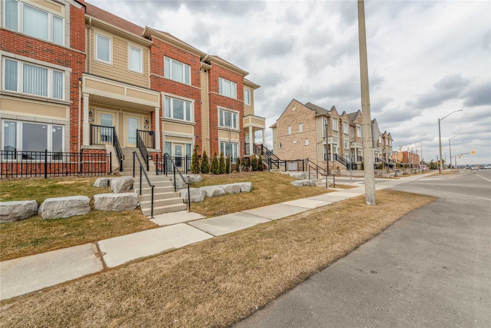250 Sunny Meadow Blvd Sunny Meadow Townhomes 4 Condos for Sale & 1 Unit for Rent strata.ca 250 Sunny Meadow Blvd Sunny Meadow Townhomes 4 Condos for Sale & 1 Unit for Rent strata.ca