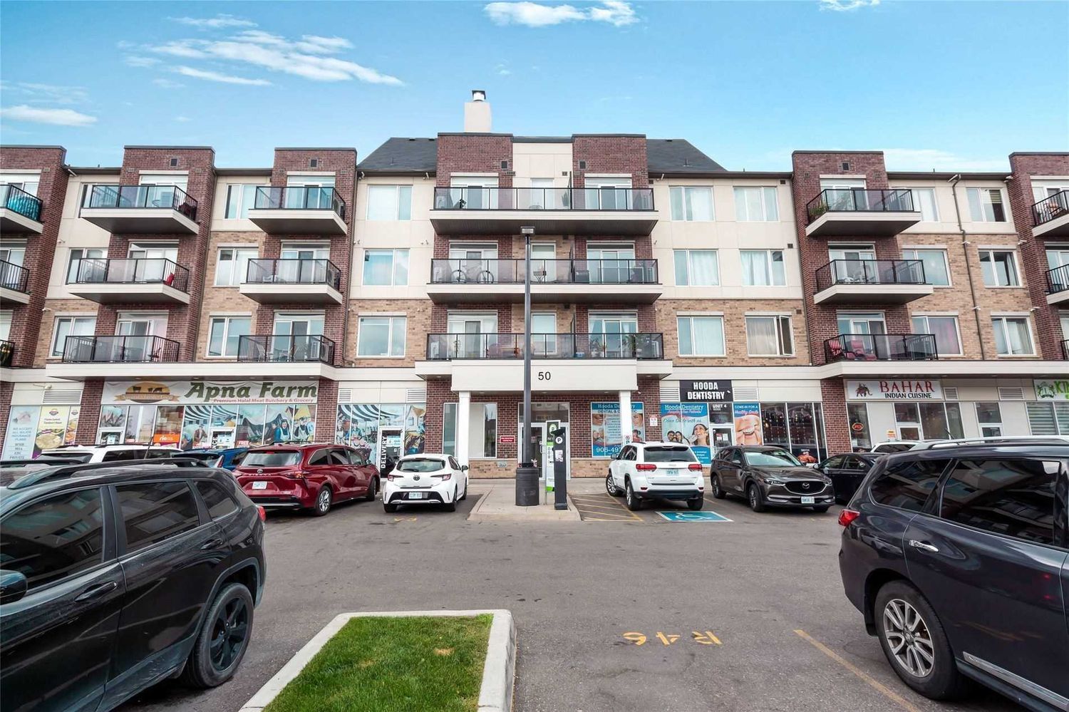 50 Sky Harbour Drive. Olivia Marie Gardens Condos is located in  Brampton, Toronto - image #2 of 2