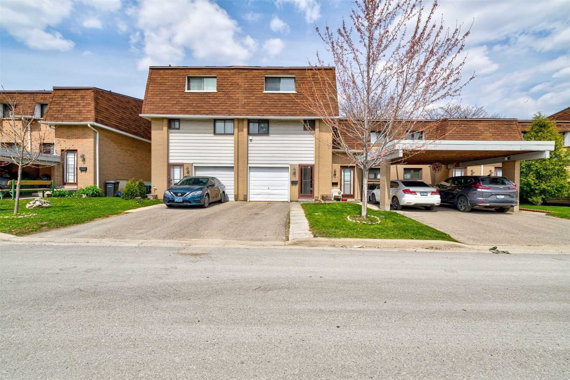 475 Bramalea Rd The Gates of Bramalea Townhomes 3 Beds 2 Baths