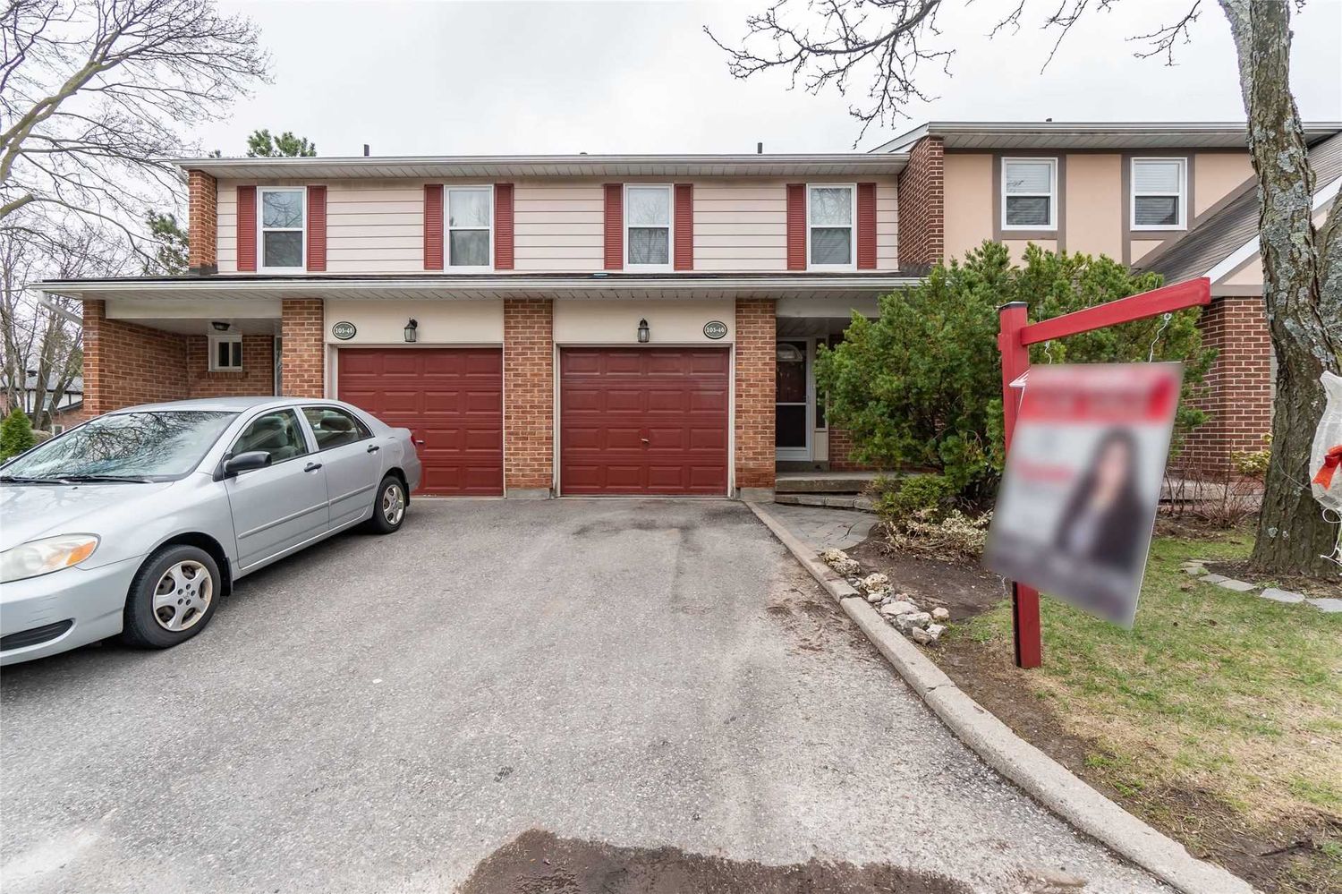 105 Carlton Road. 105 Carlton Road Townhomes is located in  Markham, Toronto - image #1 of 2