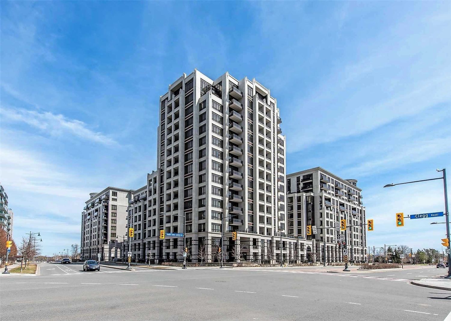 33 Clegg Road. Fontana Condos is located in  Markham, Toronto - image #1 of 2