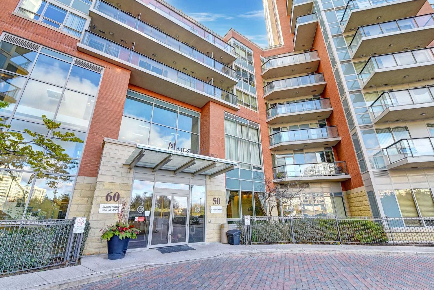 50 Clegg Road. Majestic Court Condos is located in  Markham, Toronto - image #2 of 3
