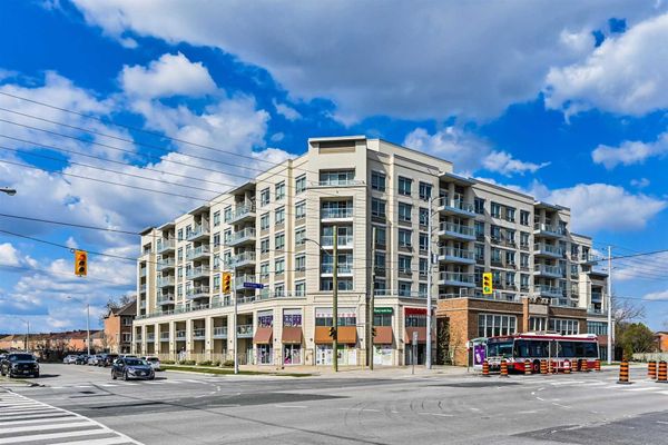 Milliken Centre Condos