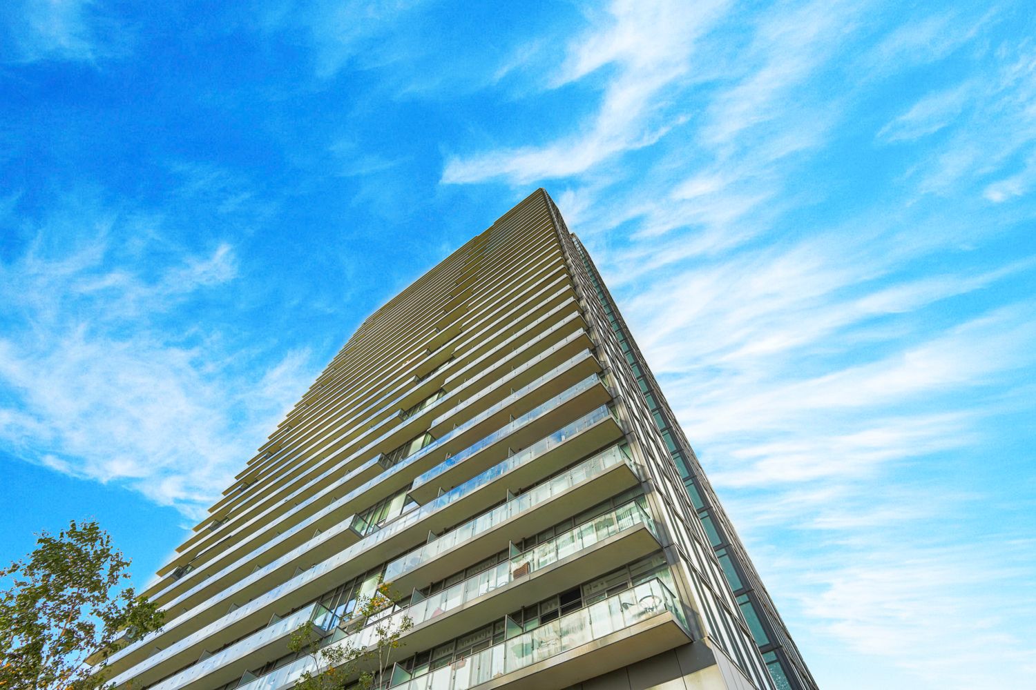 105 The Queensway. NXT II Condos is located in  West End, Toronto - image #3 of 5