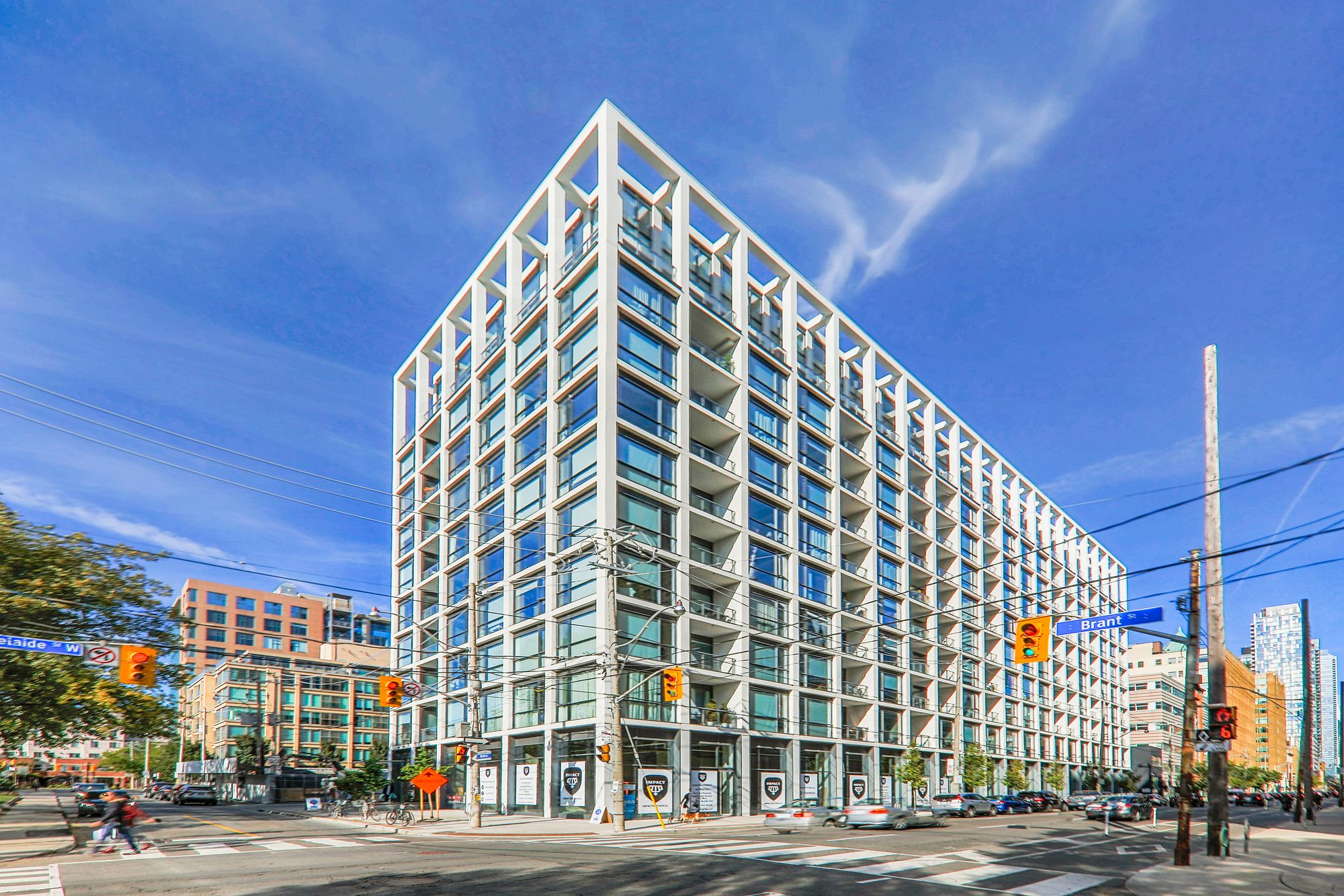 39 Brant St The Brant Park 1 Bed 1 Bath Unit 808 Strata.ca