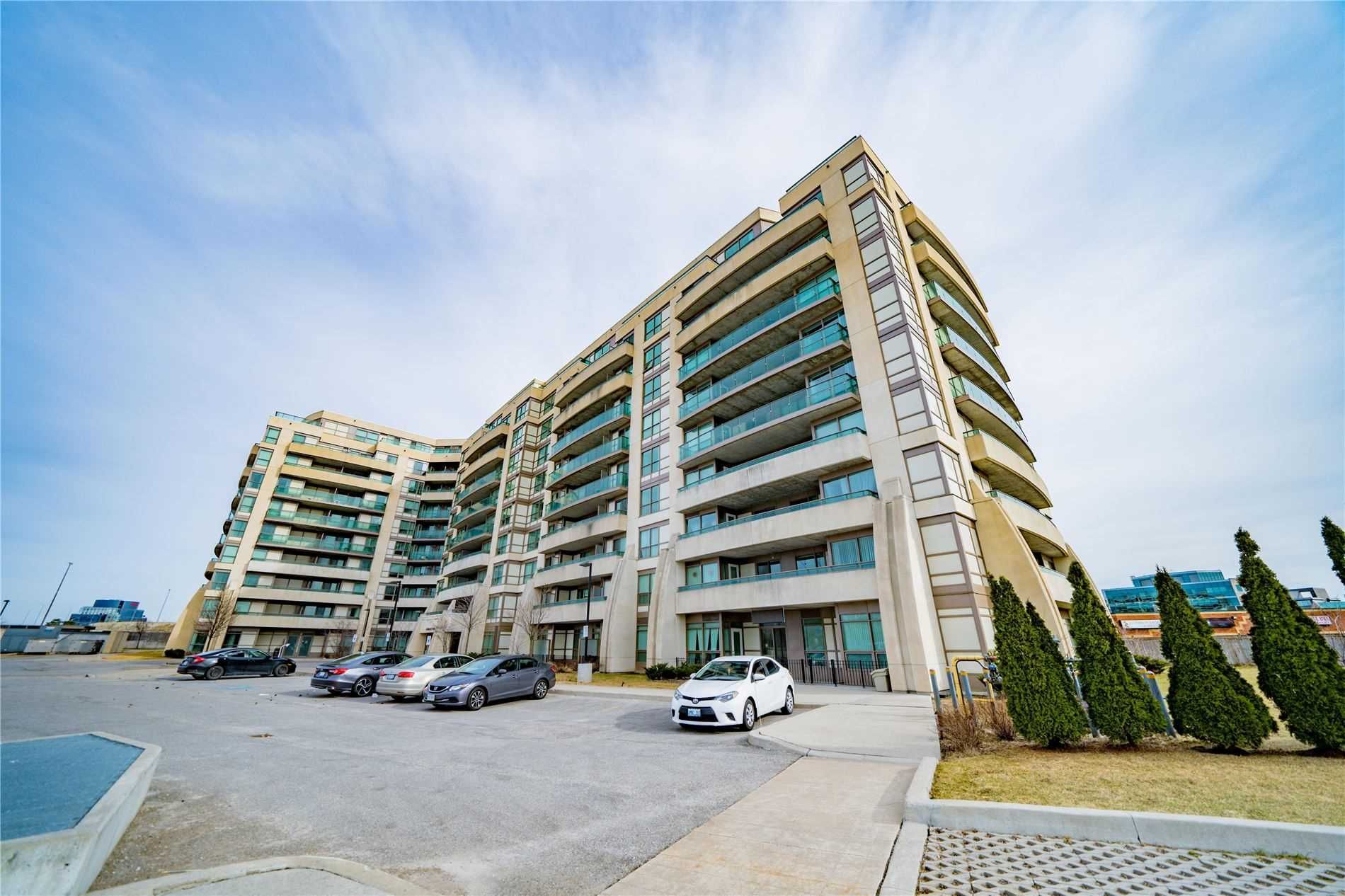 75 Norman Bethune Ave. This condo at Four Seasons Garden Condos is located in Richmond Hill, Toronto - image #2 of 3 by Strata.ca