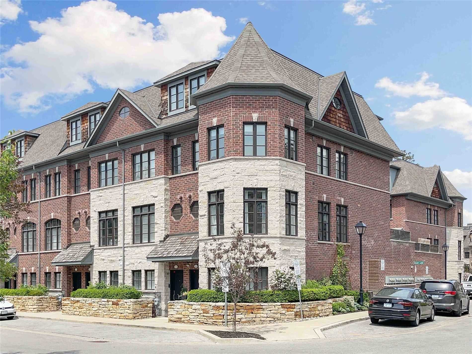 129 Powseland Cres Riverside Village Townhomes 4 Beds + Den 3