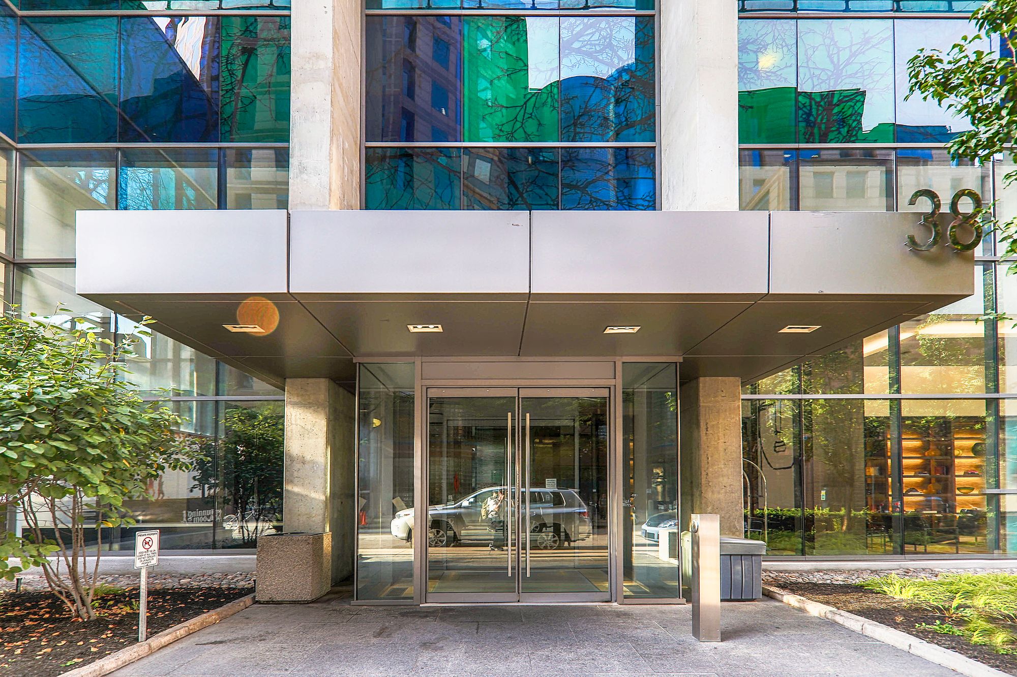 38 Grenville St Murano 8 Condos for Sale & 8 Units for Rent strata.ca