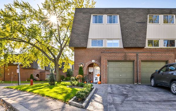 Deacon Lane Townhomes