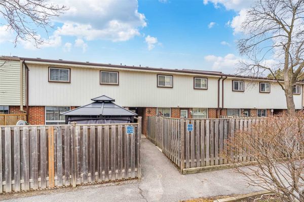 North Pine Village Townhomes