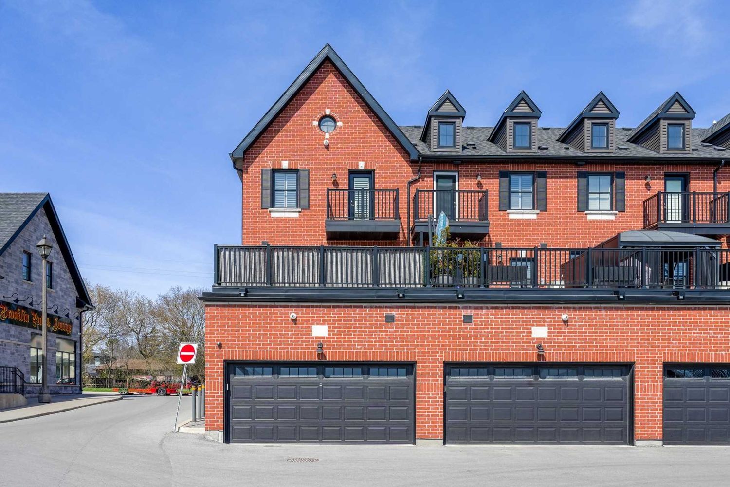 17 Baldwin Street. Prince George Townhomes is located in  Whitby, Toronto - image #2 of 3