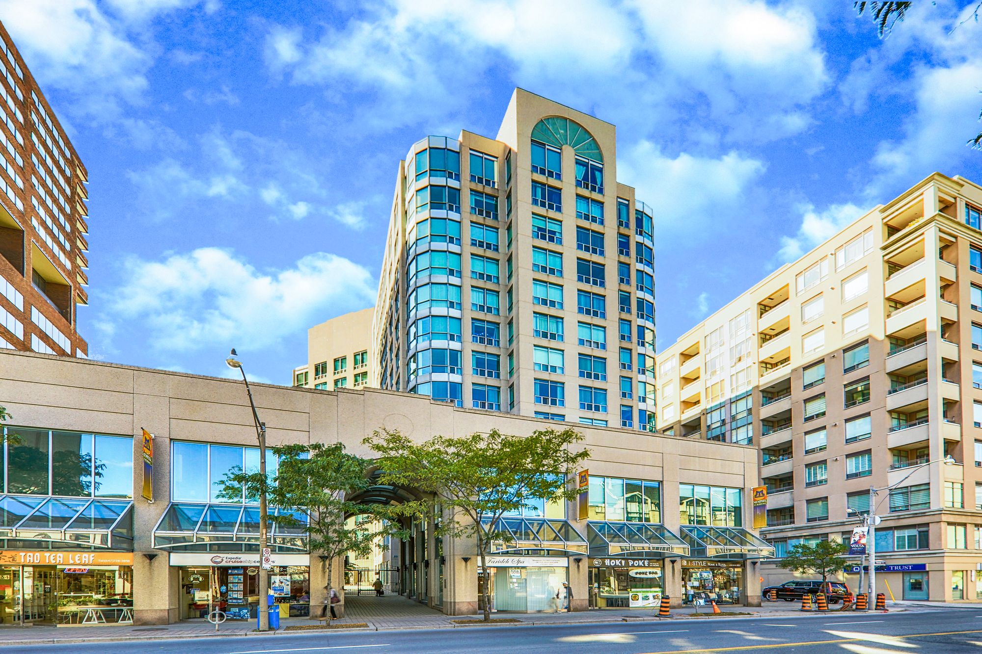 942 Yonge St The Memphis Condos 3 Condos for Sale & 0 Units for Rent strata.ca