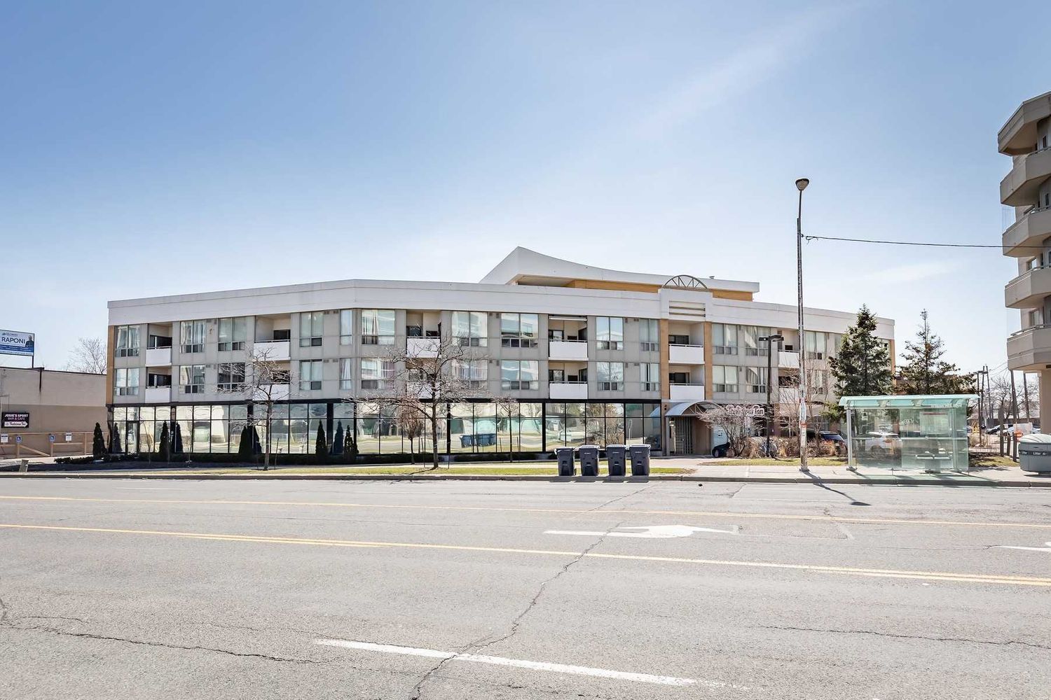 897 Sheppard Avenue W. 897 Sheppard Ave West Condos is located in  North York, Toronto - image #1 of 2