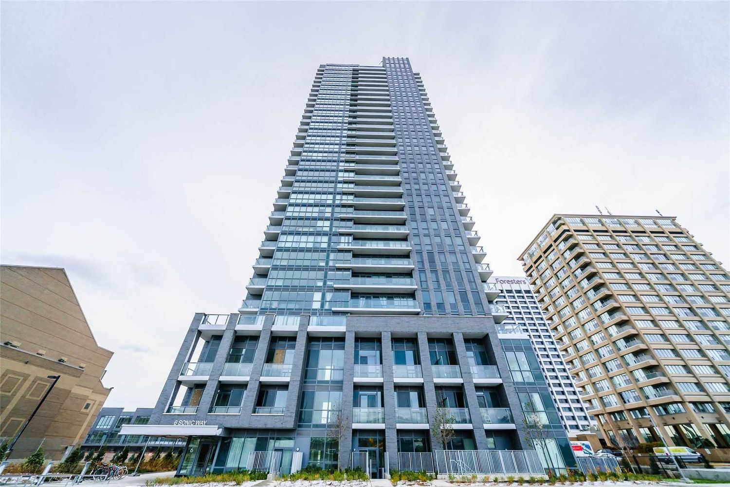 2-32 Sonic Way. Sonic and Super Sonic Condos  is located in  North York, Toronto - image #2 of 2
