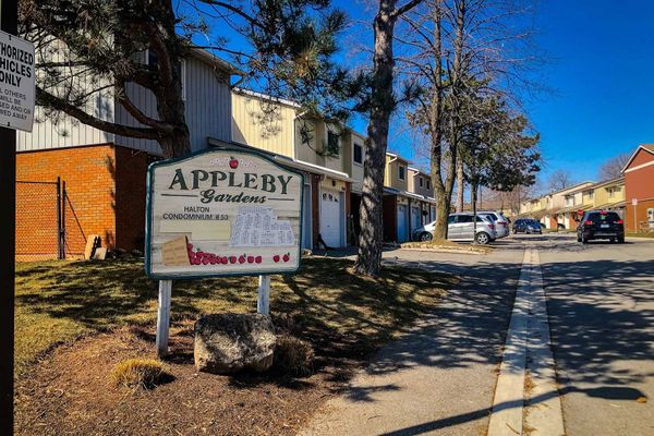 Appleby Gardens Townhomes