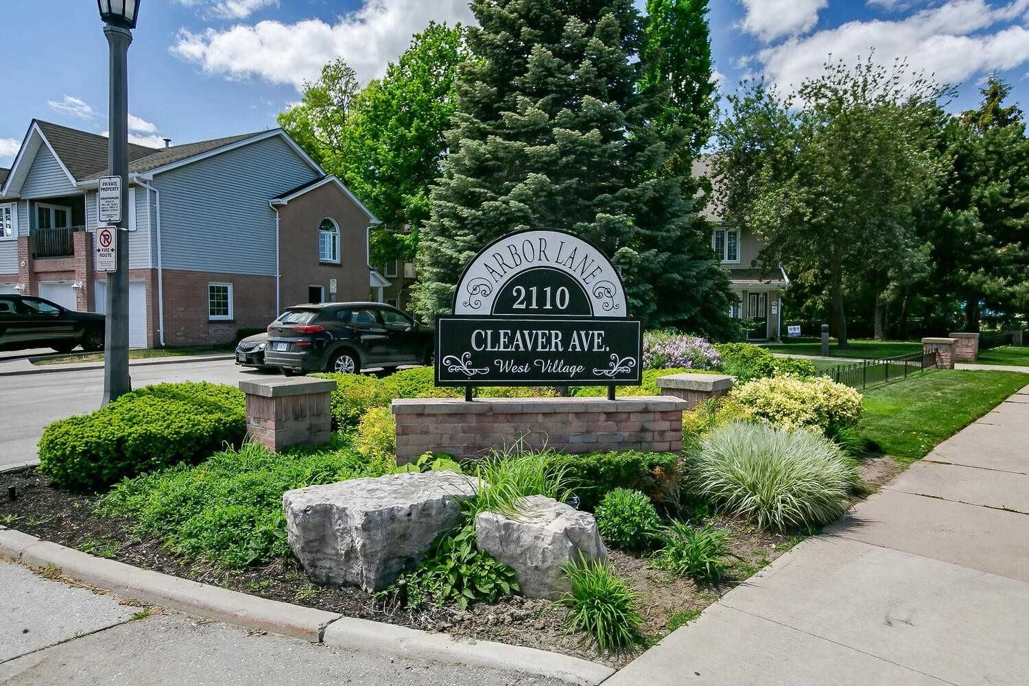 2110 Cleaver Avenue. Arbor Lane Townhomes is located in  Burlington, Toronto - image #1 of 3